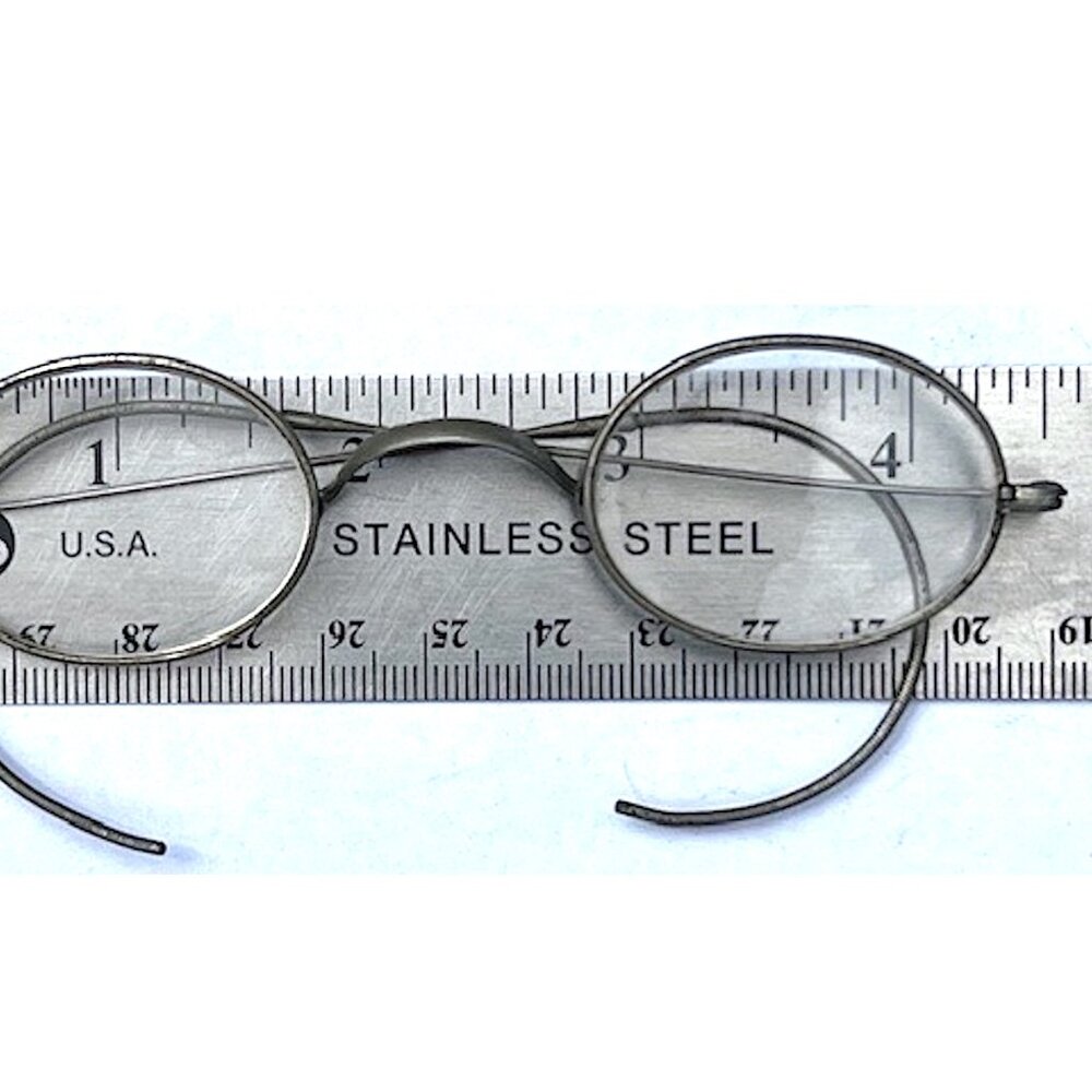 Antique Thin Oval Silver Tone Wire Rimmed EYEGLASSES SPECTACLES with Case
